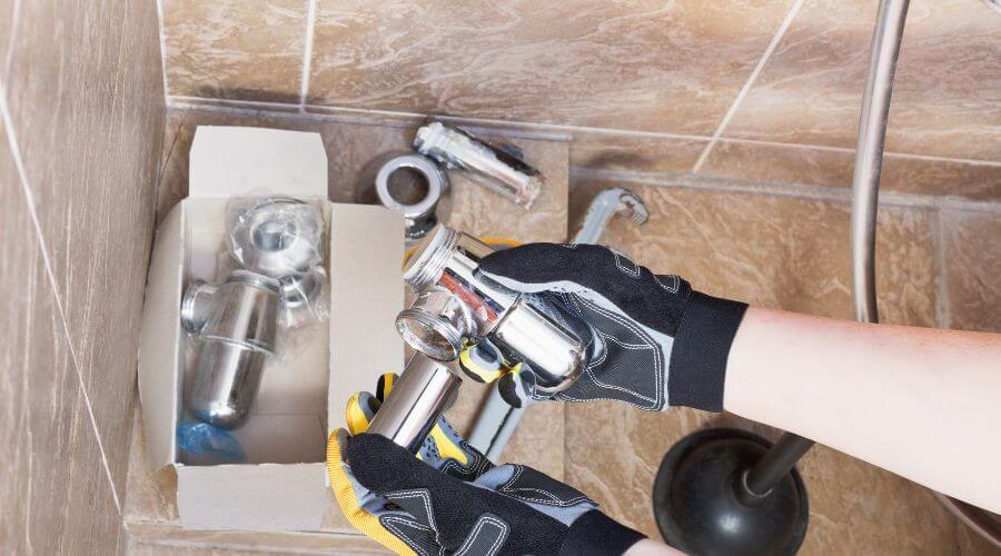 Professional gutter cleaning in Braham, MN
